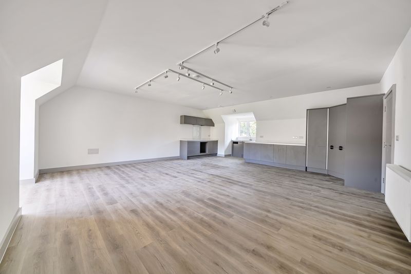 Living/dining room- click for photo gallery